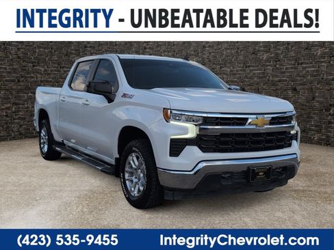 Used 2025 Chevrolet Silverado 1500 LT AWD/4WD image 1
