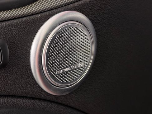 Used 2025 Alfa Romeo Stelvio Sprint AWD/4WD image 18