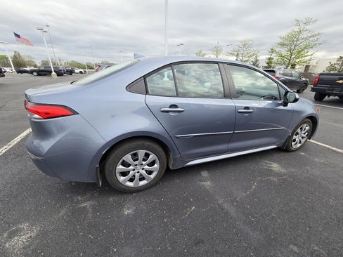 Used 2023 Toyota Corolla LE image 8