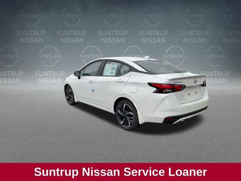 Used 2025 Nissan Versa SR w/ Trunk Package image 6
