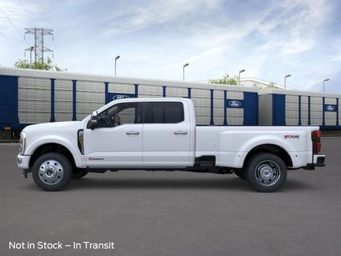 New 2026 Ford F450 Platinum image 44