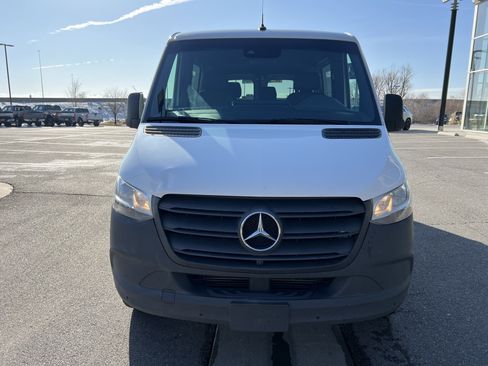 Used 2021 Mercedes-Benz Sprinter 2500 image 5