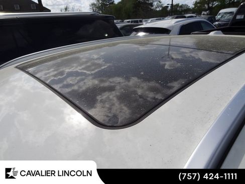 Used 2023 BMW X1 xDrive28i w/ Convenience Package image 15