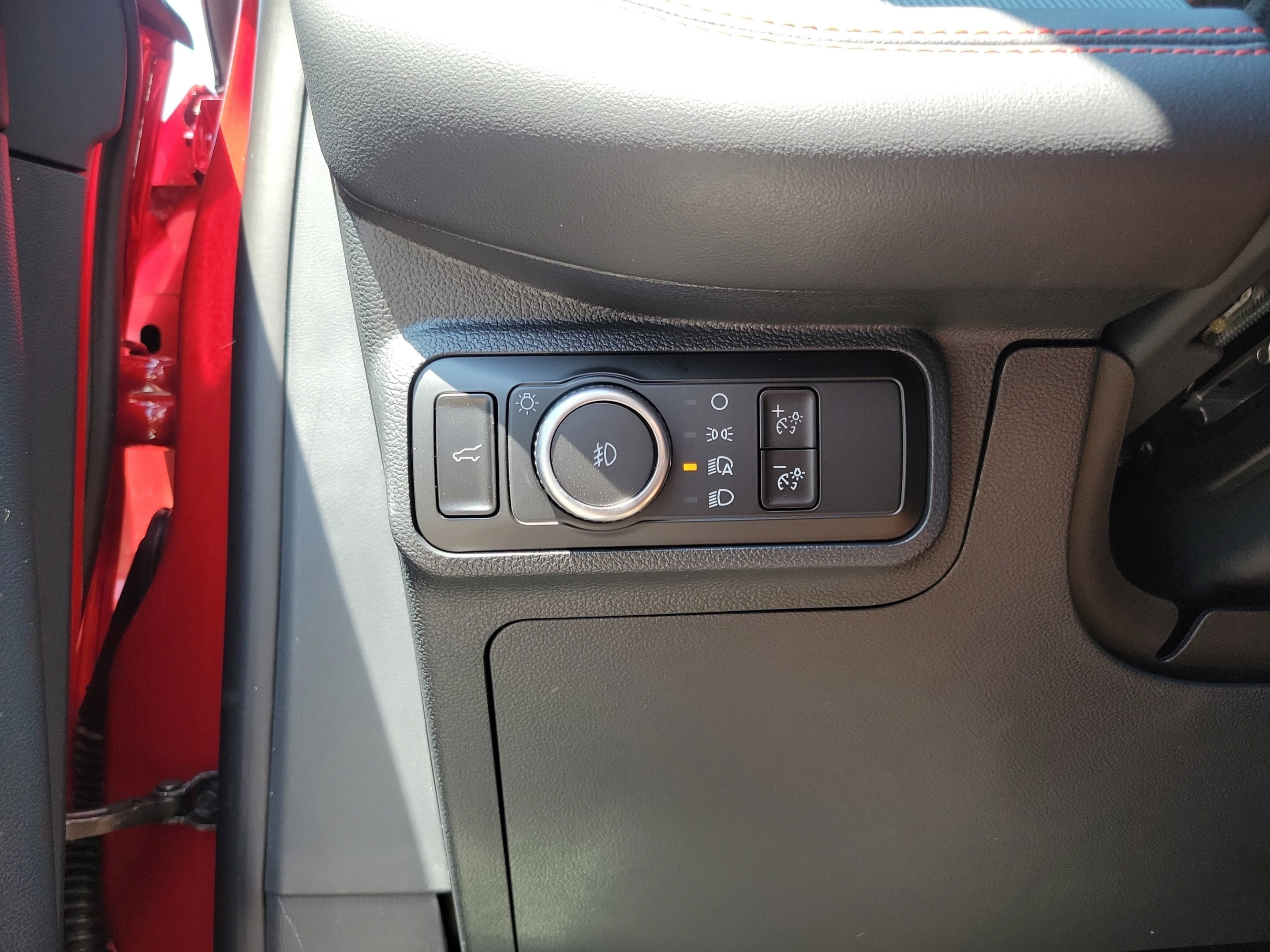 New 2026 Ford Explorer ST-Line w/ Premium Package RWD image 19