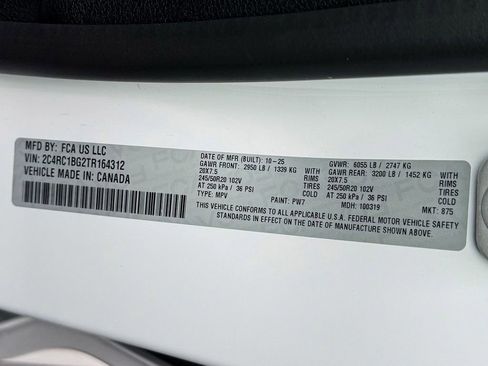 New 2026 Chrysler Pacifica Select image 29