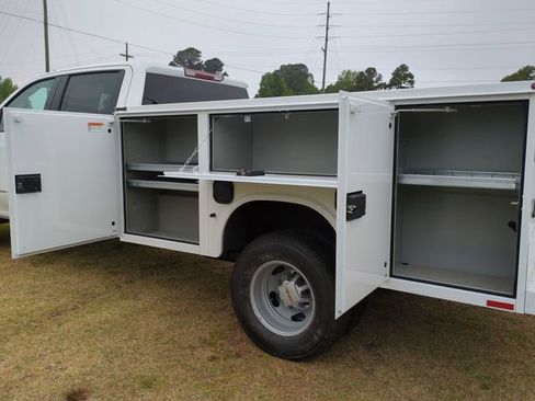 New 2026 GMC Sierra 3500 Pro w/ Convenience Package AWD/4WD image 22