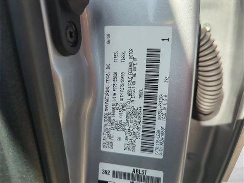 Used 2020 Toyota Tundra Platinum AWD/4WD image 30