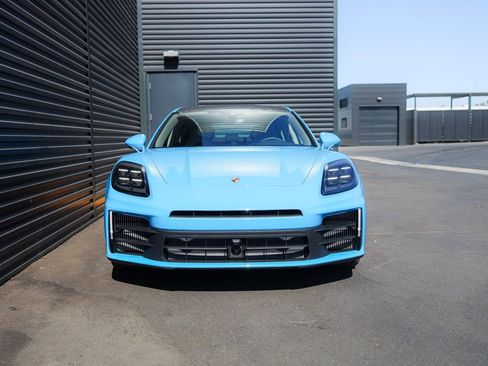 New 2025 Porsche Panamera 4 image 6