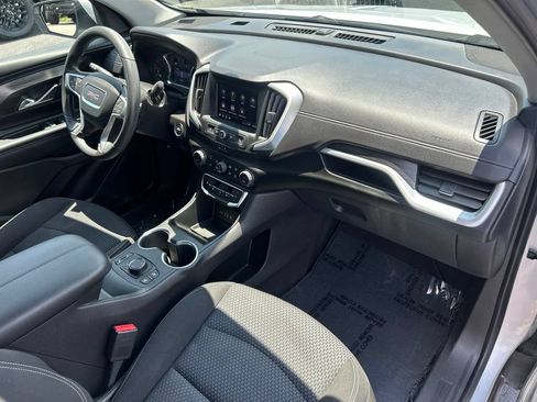 Used 2022 GMC Terrain SLE w/ Driver Convenience Package AWD/4WD image 42