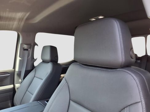 Used 2025 Chevrolet Silverado 1500 LTZ image 22