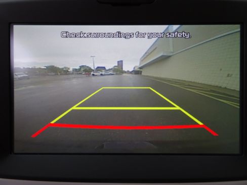 Used 2017 Kia Soul EV + image 20