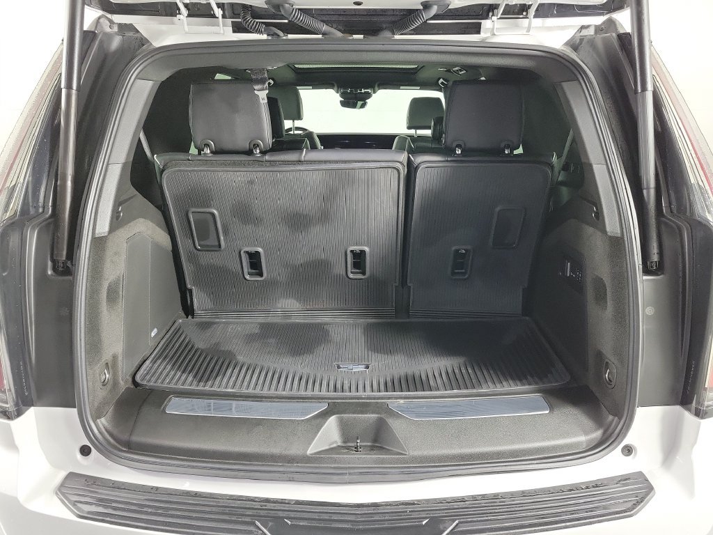 Certified 2025 Cadillac Escalade Sport w/ Touring Package AWD/4WD image 9