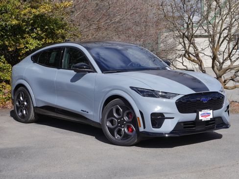 New 2026 Ford Mustang Mach-E GT image 38