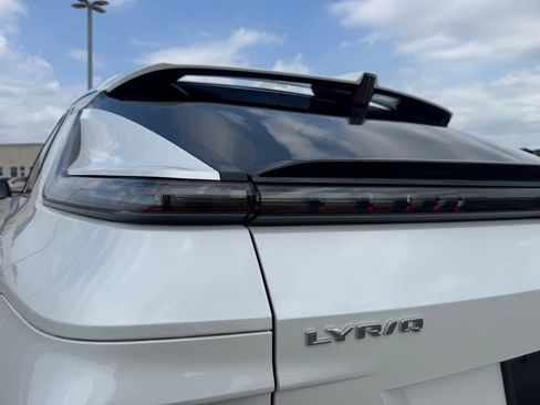 Certified 2024 Cadillac Lyriq Luxury AWD/4WD image 13
