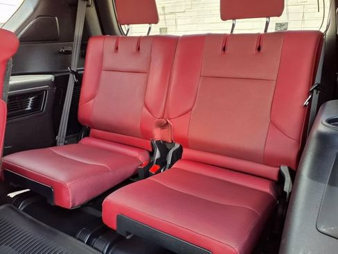 Used 2023 Lexus GX 460 Premium AWD/4WD image 6