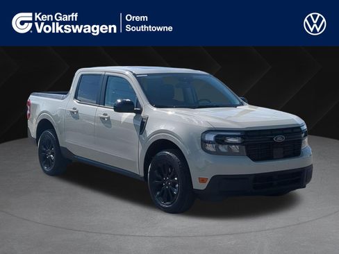 Used 2024 Ford Maverick Lariat w/ Black Appearance Package FWD image 1