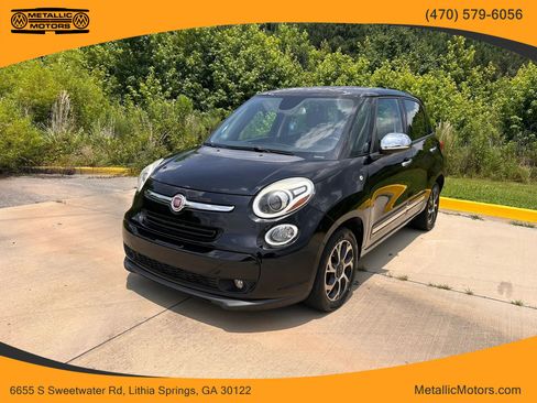 Used 2014 FIAT 500L Lounge FWD image 1