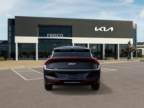 New 2026 Kia EV6 Light RWD image 5