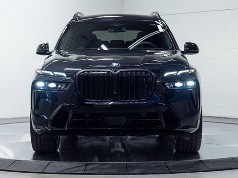 New 2027 BMW X7 xDrive40i w/ M Sport Package AWD/4WD image 7