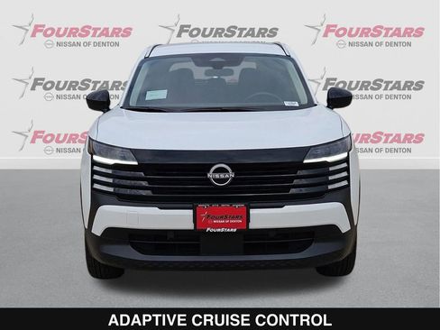 New 2026 Nissan Kicks SV image 10