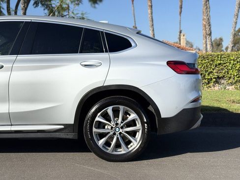 Used 2019 BMW X4 xDrive30i w/ Executive Package image 4