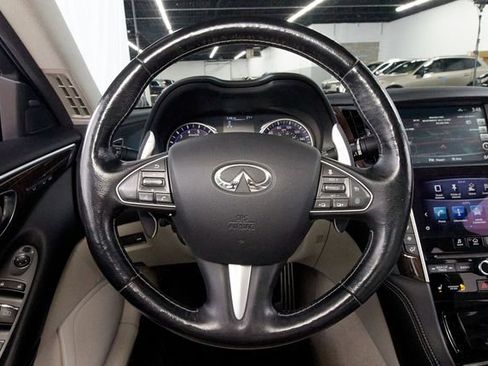 Used 2014 INFINITI Q50 Hybrid AWD w/ Deluxe Technology Package image 7