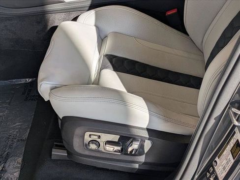 New 2026 BMW X5 M Competition w/ Executive Package AWD/4WD image 4