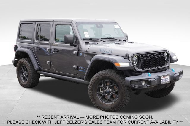 Used 2024 Jeep Wrangler Unlimited AWD/4WD image 1