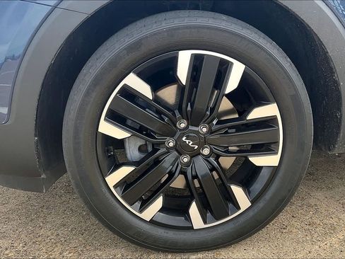 Certified 2024 Kia Telluride SX Prestige AWD/4WD image 8