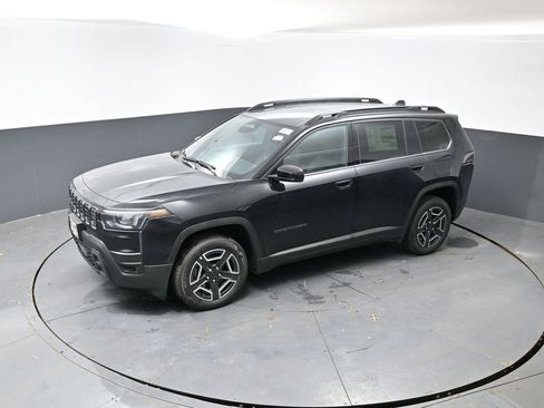 New 2026 Jeep Cherokee Limited AWD/4WD image 32