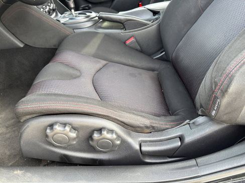 Used 2017 Nissan 370Z NISMO image 20