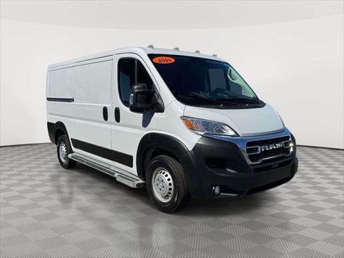 Used 2025 RAM ProMaster 2500 w/ U-Haul Equipment Group FWD image 1