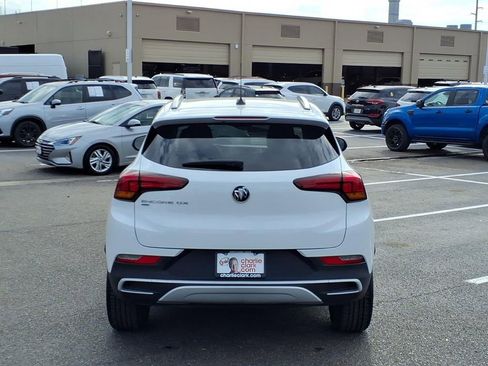 Used 2023 Buick Encore GX Select w/ Safety Package II image 4