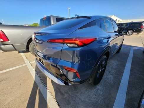 Used 2026 Buick Envista Sport Touring image 4