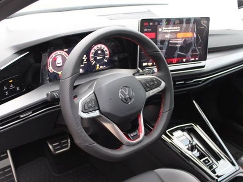 New 2026 Volkswagen GTI SE FWD image 10