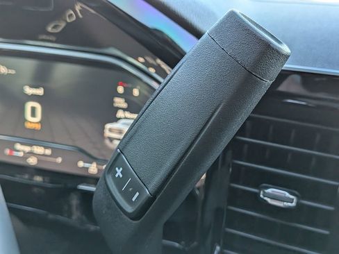 Used 2024 GMC Sierra 1500 Elevation image 23