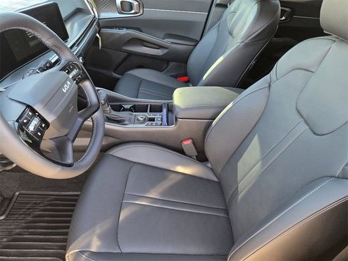 New 2026 Kia Sorento S w/ S Panoramic Sunroof Package FWD image 10
