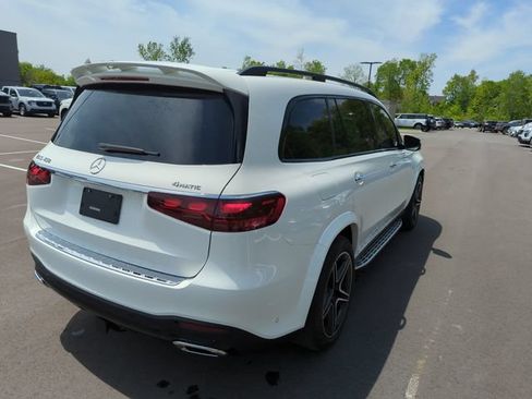 Used 2024 Mercedes-Benz GLS 450 4MATIC image 5
