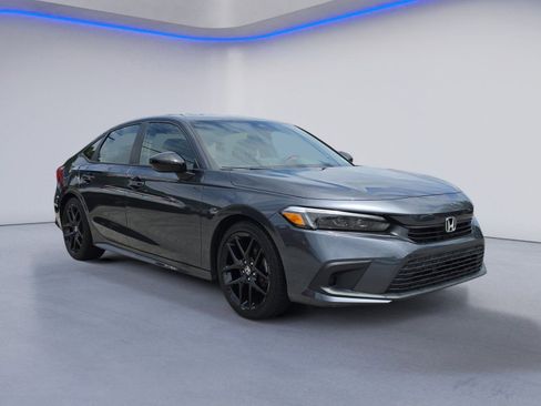 Used 2023 Honda Civic Sport image 7
