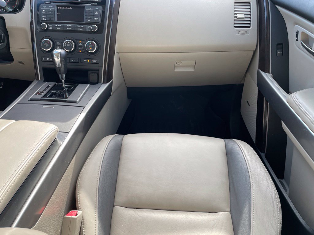 Used 2010 MAZDA CX-9 Grand Touring w/ Moonroof & Bose Audio Pkg FWD image 24