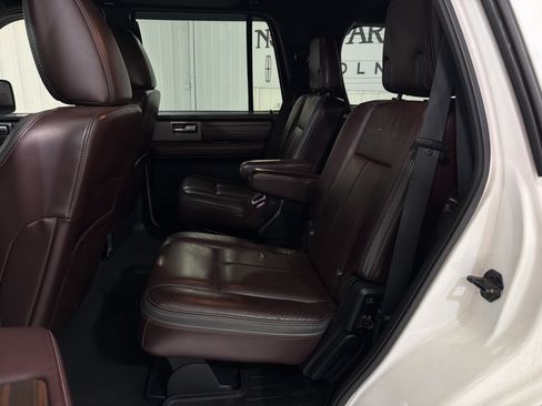 Used 2017 Ford Expedition Platinum RWD image 10