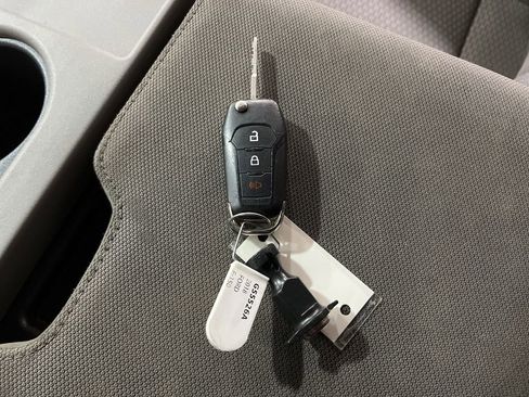 Used 2018 Ford F150 XLT AWD/4WD image 24