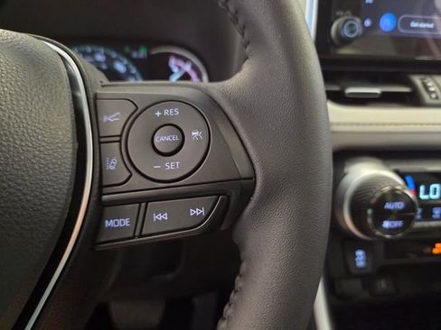 Used 2025 Toyota RAV4 XLE Premium FWD image 25