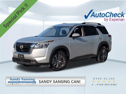 Used 2024 Nissan Pathfinder SV