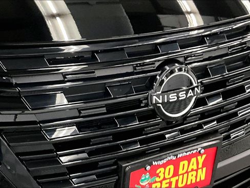 New 2026 Nissan Rogue SV AWD/4WD image 15