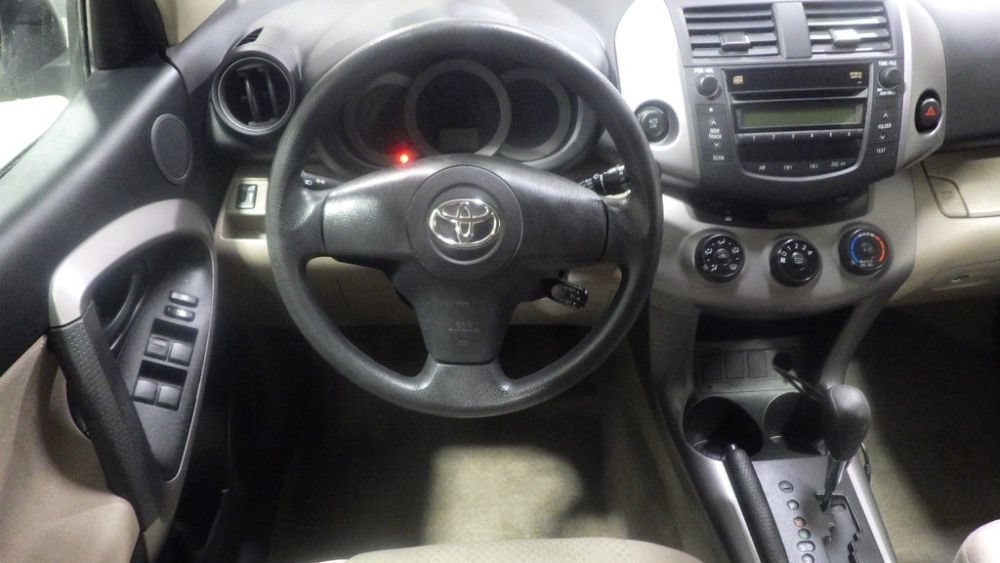 Used 2007 Toyota RAV4 2WD image 9