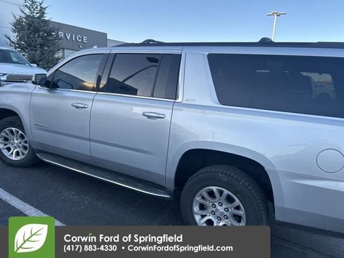 Used 2017 GMC Yukon XL SLT w/ Open Road Package image 8