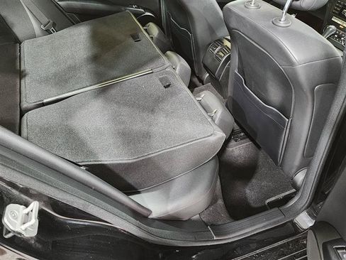 Used 2014 Mercedes-Benz C 300 4MATIC Sedan w/ Premium 1 Package image 33