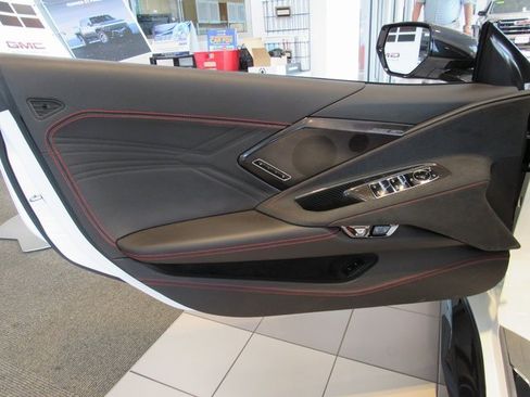 Used 2024 Chevrolet Corvette Z06 image 9