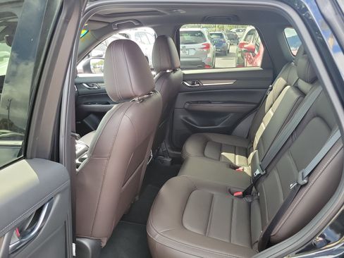 Used 2025 MAZDA CX-5 Signature image 13